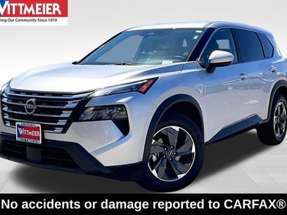 Used 2025 Nissan Rogue SV