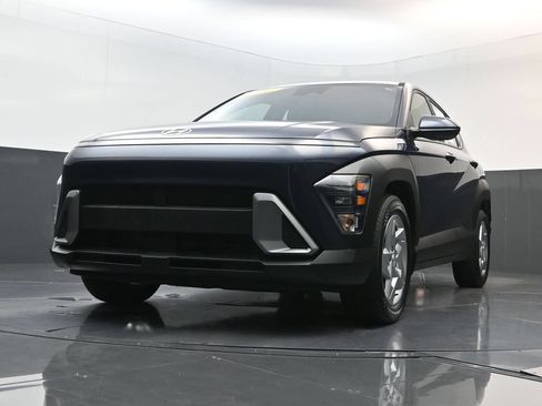 Certified 2026 Hyundai Kona SE FWD image 27