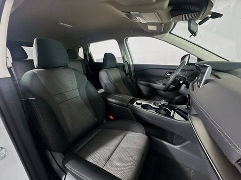 New 2026 Nissan Rogue SV w/ Cold Weather Package image 23