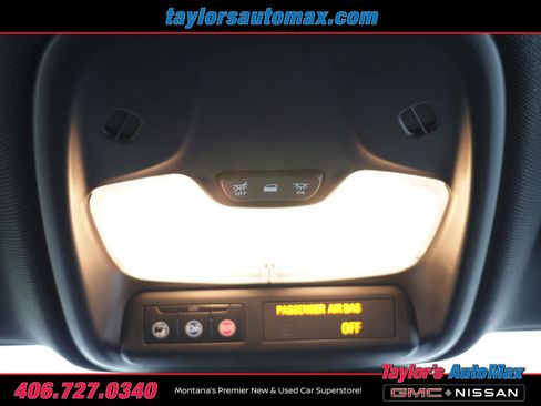 Used 2025 GMC Canyon AT4 image 29