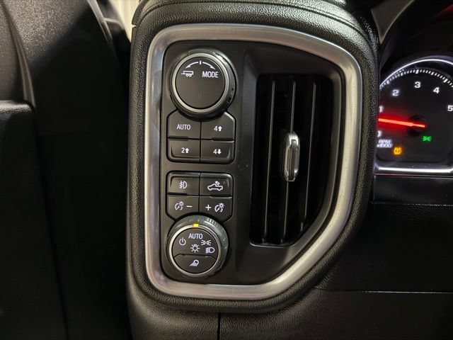 Used 2020 Chevrolet Silverado 2500 LTZ AWD/4WD image 36
