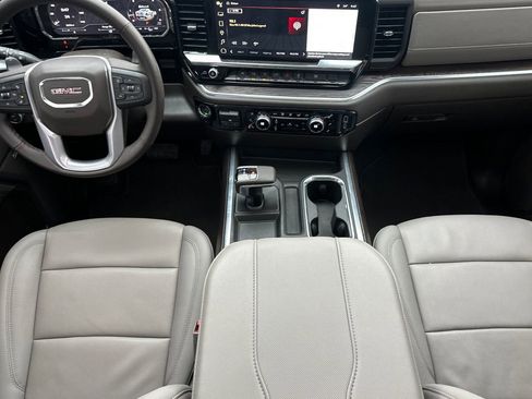 Used 2025 GMC Sierra 1500 SLT w/ SLT Premium Plus Package image 14