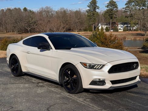 Used 2017 Ford Mustang Premium w/ Ecoboost Performance Package image 13