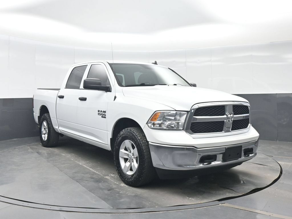 Used 2022 RAM 1500 Classic SLT w/ Electronics Group AWD/4WD image 9