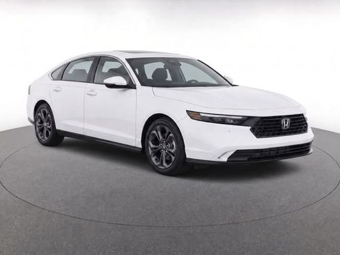 Used 2023 Honda Accord EX-L image 1