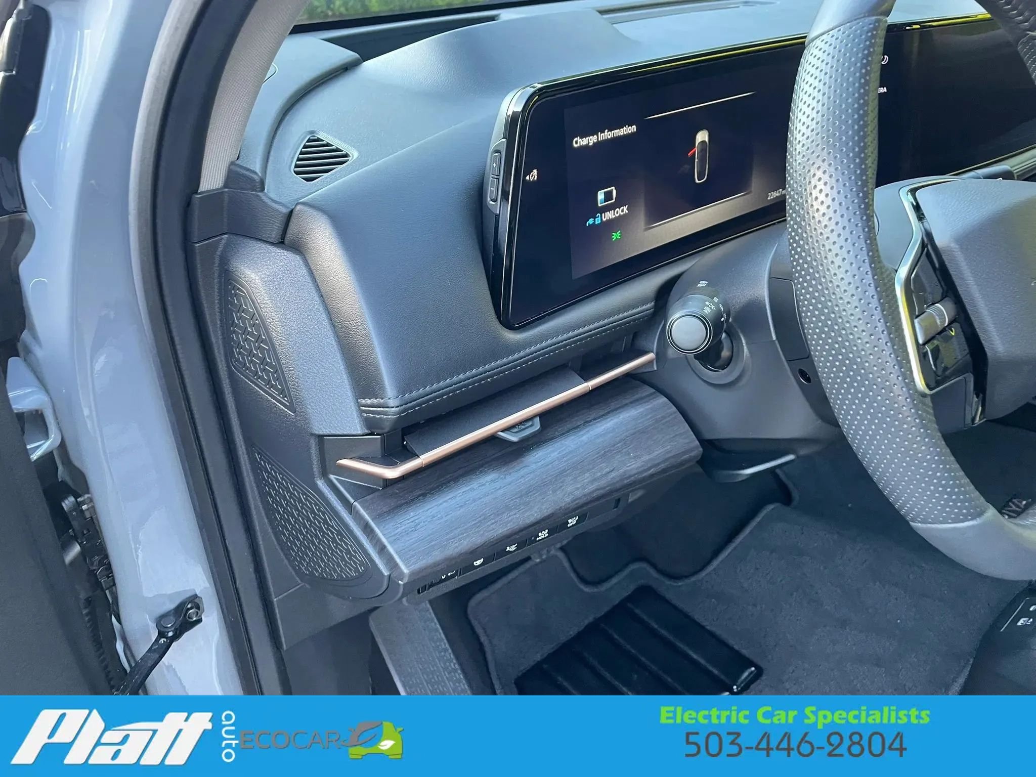 Used 2024 Nissan Ariya AWD image 22
