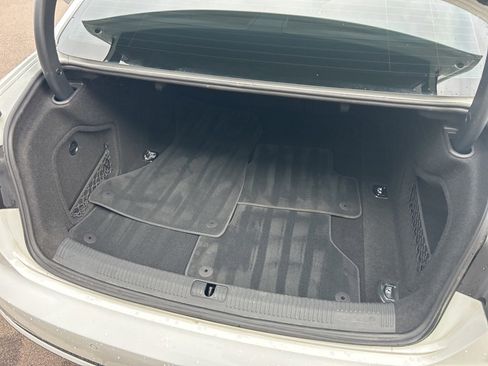 Used 2017 Audi A4 2.0T Premium Plus image 18