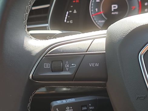 Used 2025 Audi Q8 Premium Plus w/ Premium Plus Package AWD/4WD image 12