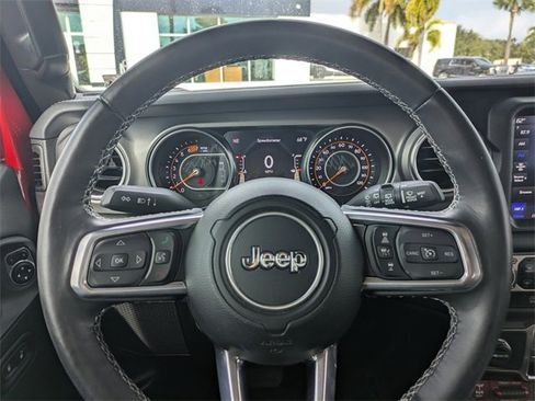 Used 2023 Jeep Wrangler Unlimited Rubicon w/ Steel Bumper Group image 31