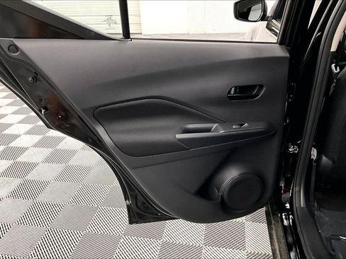 New 2025 Nissan Kicks Play S FWD image 30