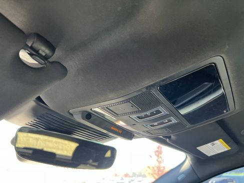 Certified 2025 Jaguar F-PACE R-Dynamic S image 24