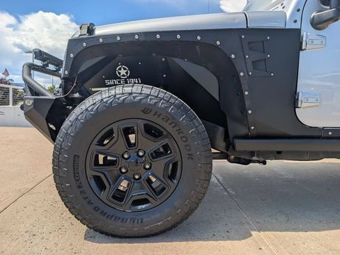 Used 2014 Jeep Wrangler Unlimited Sport w/ Quick Order Package 24S AWD/4WD image 10