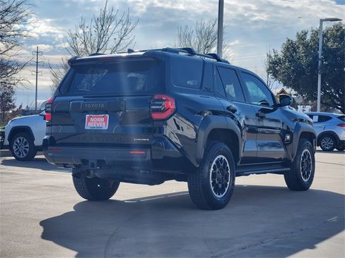 Used 2025 Toyota 4Runner TRD Off-Road image 3