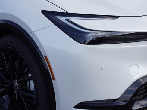 New 2026 Toyota Prius Nightshade image 2