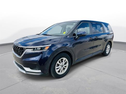 Used 2024 Kia Carnival LX image 32