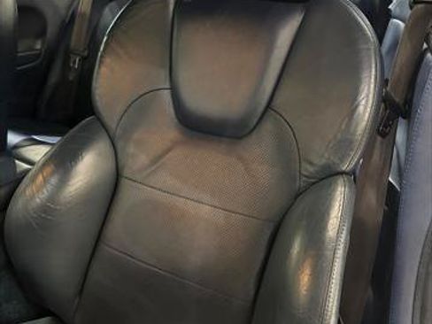 Used 2004 Aston Martin Vanquish RWD image 27