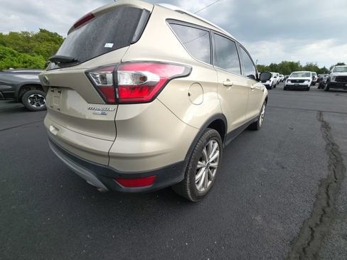 Used 2017 Ford Escape Titanium w/ Equipment Group 301A AWD/4WD image 5