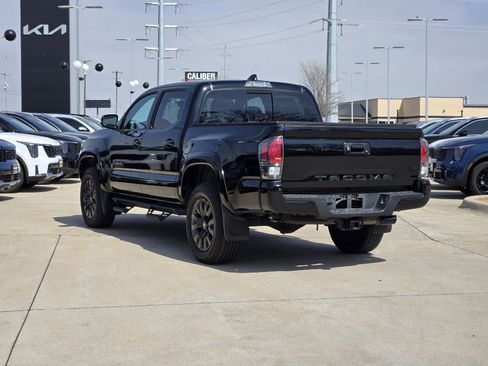 Used 2022 Toyota Tacoma Limited w/ Nightshade Package image 3