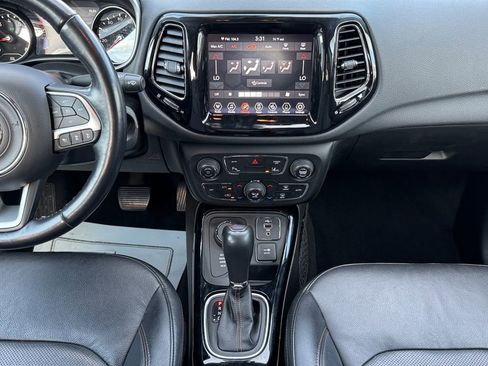 Used 2021 Jeep Compass Limited AWD/4WD image 16