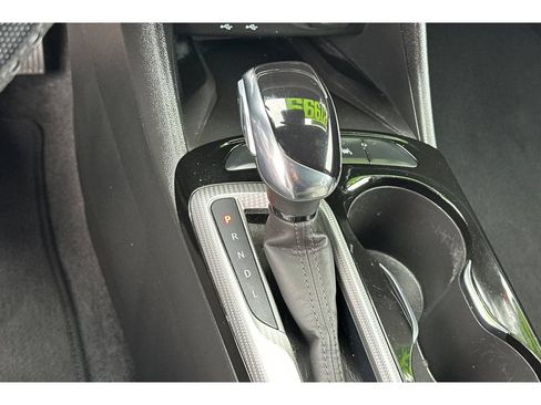 Used 2024 Buick Envista Avenir FWD image 23