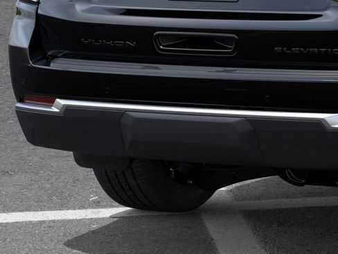 New 2026 GMC Yukon Elevation w/ Elevation Premium Package AWD/4WD image 14