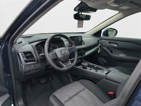 New 2026 Nissan Rogue SV image 9