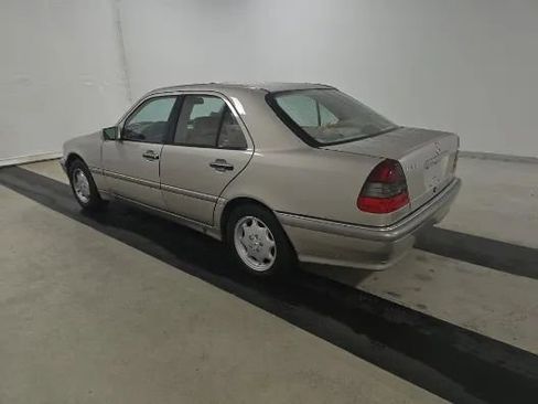 Used 1999 Mercedes-Benz C 280 Sedan image 4