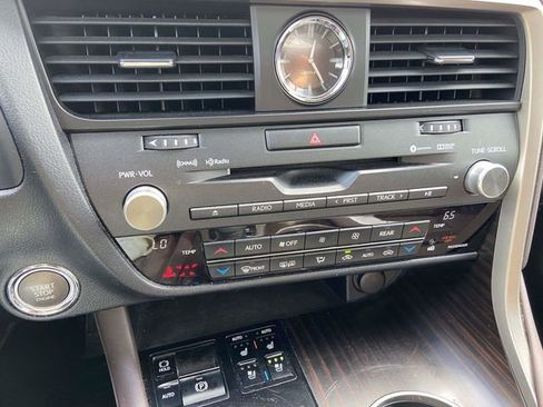 Used 2019 Lexus RX 350L FWD image 24