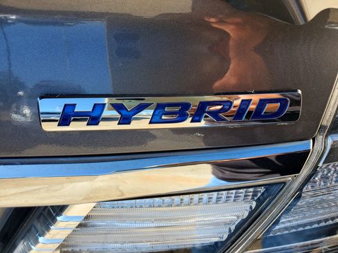 Used 2015 Honda Civic Hybrid Sedan image 6
