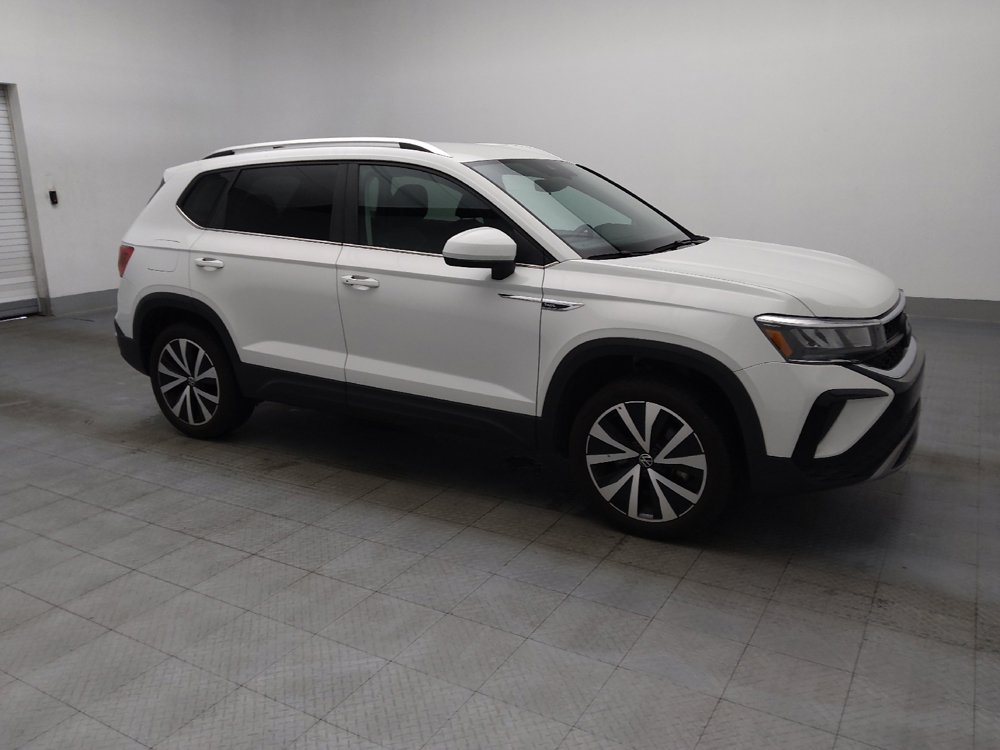 Used 2023 Volkswagen Taos SE FWD image 11