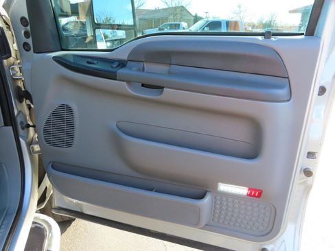 Used 2001 Ford F250 XLT image 45