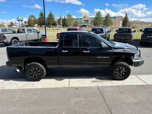 Used 2004 Dodge Ram 2500 Truck SLT w/ Trailer Tow Group image 9