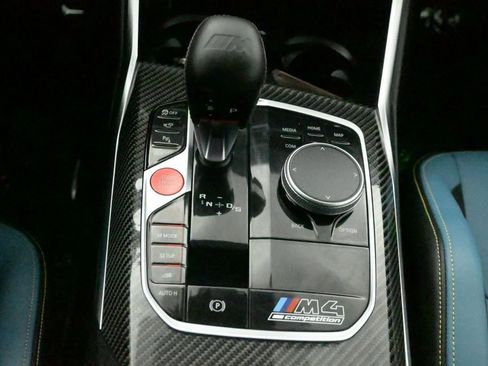 Used 2021 BMW M4 Competition w/ M Carbon Exterior Package RWD image 15