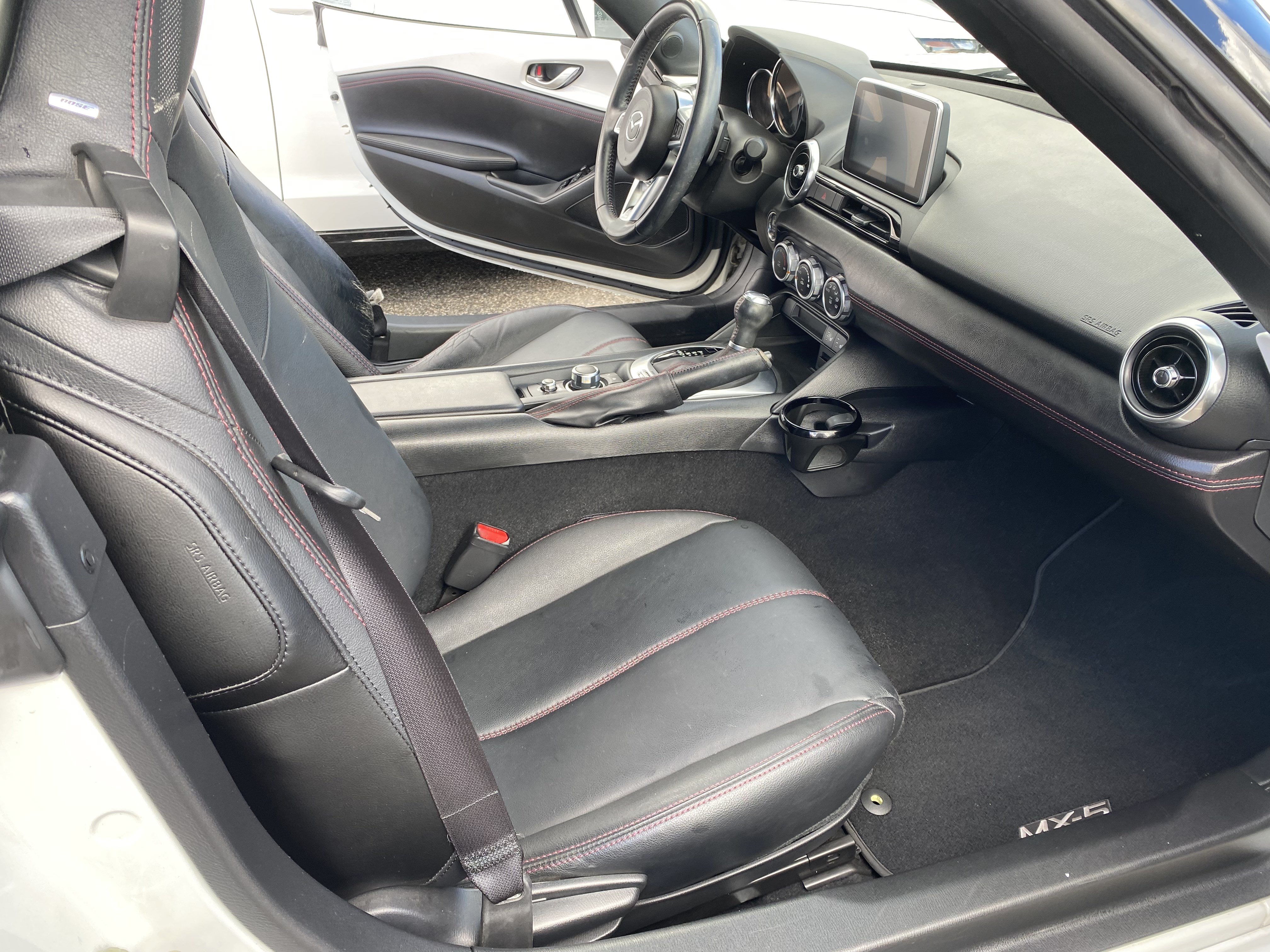 Used 2016 MAZDA MX-5 Miata Grand Touring RWD image 18