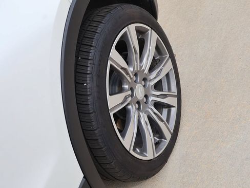 Used 2019 Cadillac XT4 Premium Luxury AWD/4WD image 42