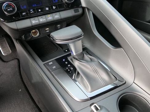 New 2025 Hyundai Elantra Sport image 21