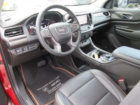 Used 2023 GMC Acadia AT4 w/ Technology Package AWD/4WD image 15