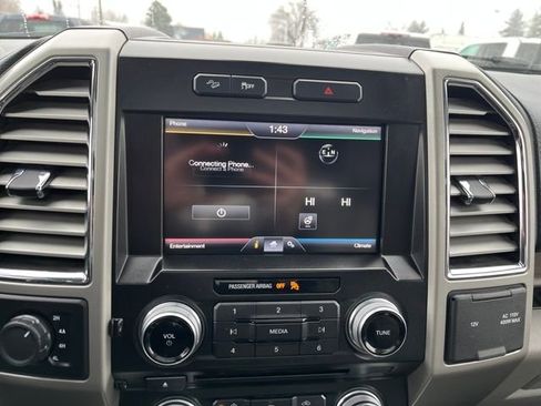 Used 2015 Ford F150 Lariat w/ Equipment Group 502A Luxury image 16