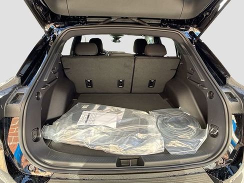 New 2026 Chevrolet Equinox EV LT image 26