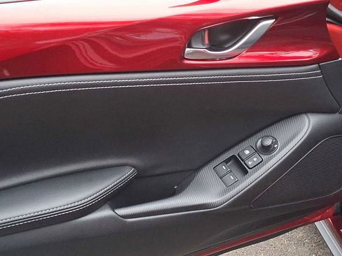 Used 2023 MAZDA MX-5 Miata Grand Touring image 9