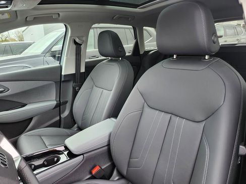 New 2026 Audi Q3 quattro 2.0T AWD/4WD image 8