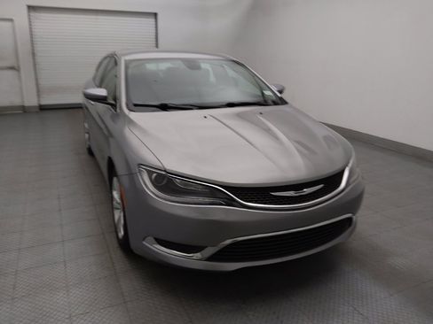 Used 2015 Chrysler 200 Limited w/ Convenience Group FWD image 14