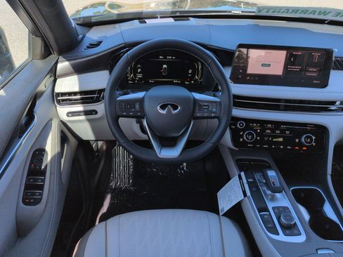 New 2026 INFINITI QX60 Autograph w/ Dark Cargo Package image 18