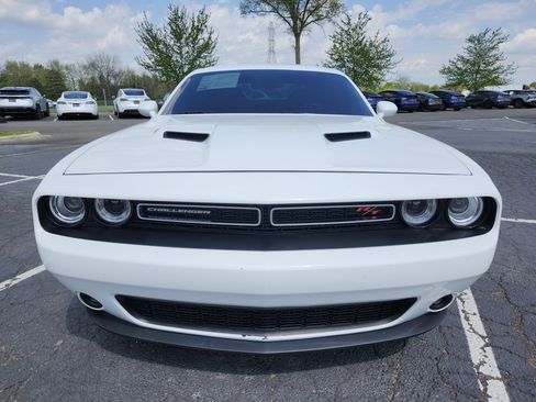 Used 2018 Dodge Challenger R/T w/ Sound Group image 12