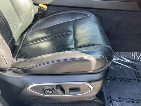 Used 2022 Jeep Wagoneer Series I image 19