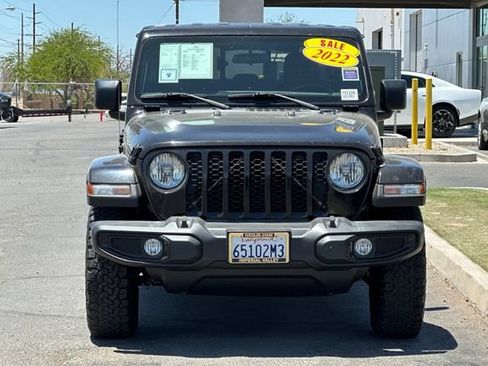 Used 2022 Jeep Gladiator Sport AWD/4WD image 13