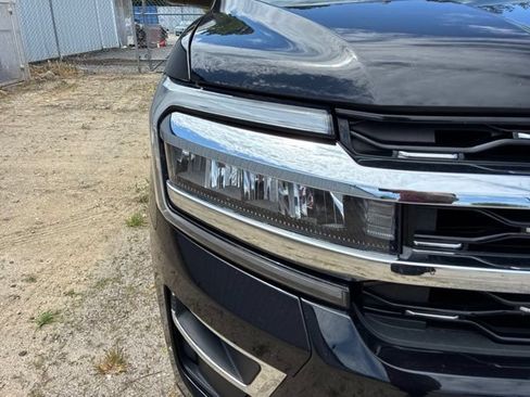 Used 2024 Ford Expedition Max Limited AWD/4WD image 9