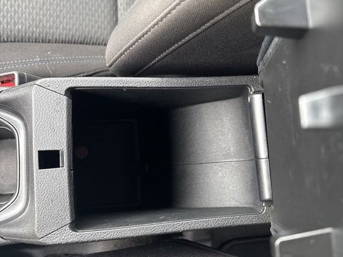 Used 2024 Jeep Compass Sport image 16