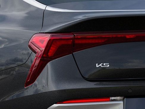 New 2026 Kia K5 LXS FWD image 11