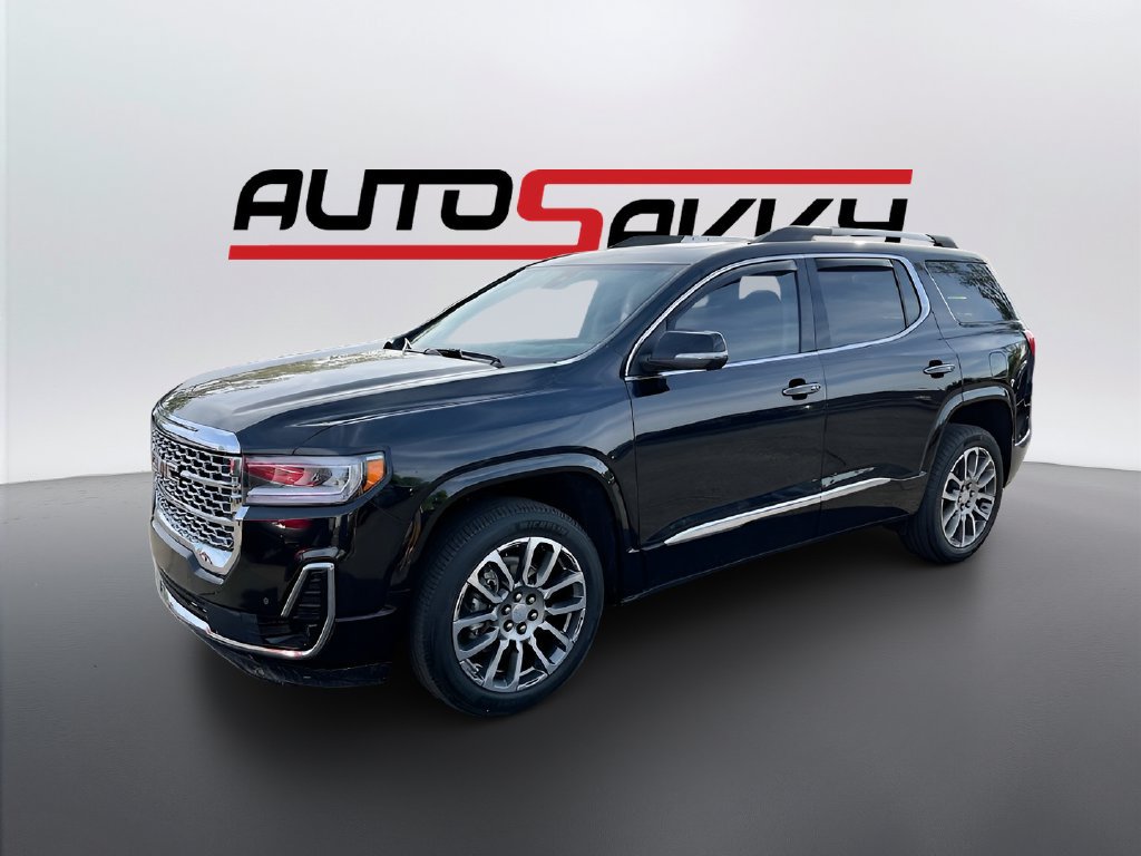 Used 2023 GMC Acadia Denali w/ Denali Technology Package FWD image 3